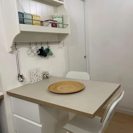 Apartment Tiny House *